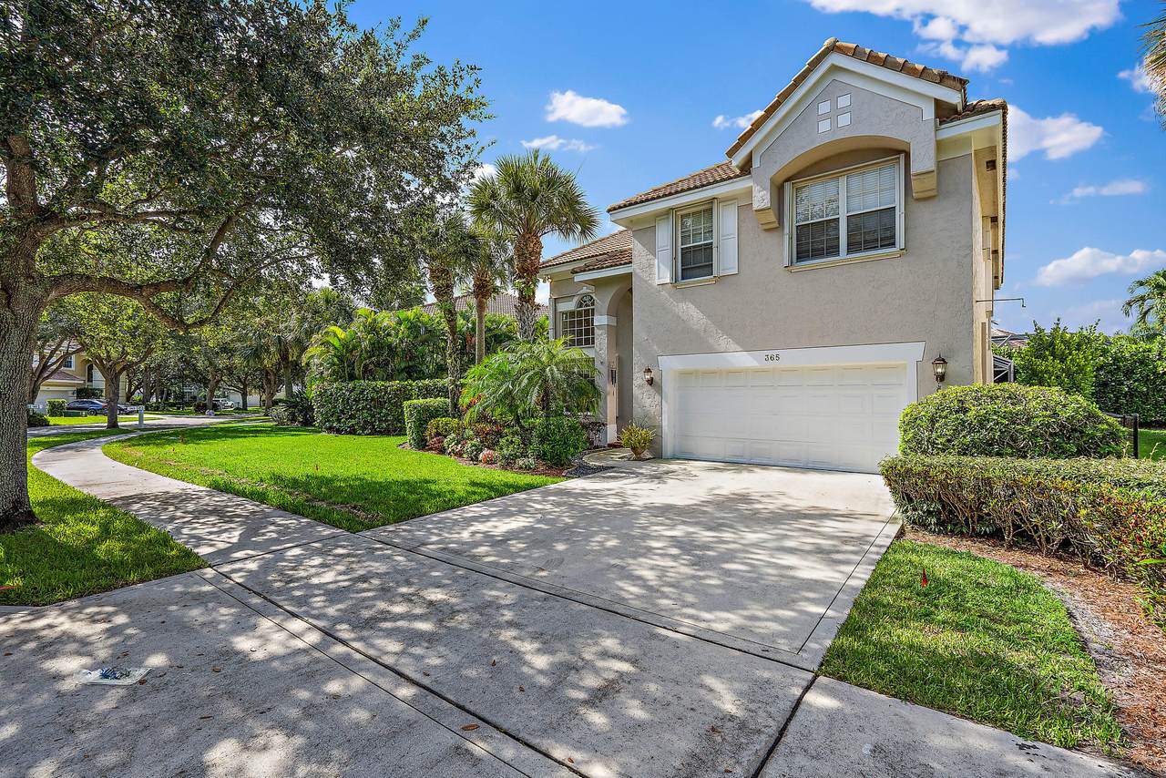 365 Magnolia Drive - Photo 1
