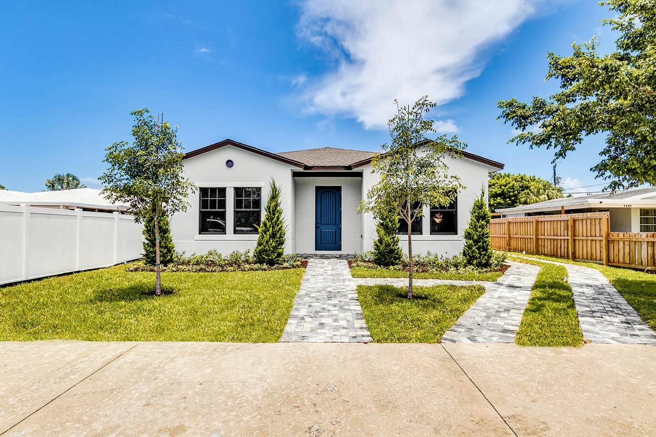 7606 Olive Avenue - Photo 1