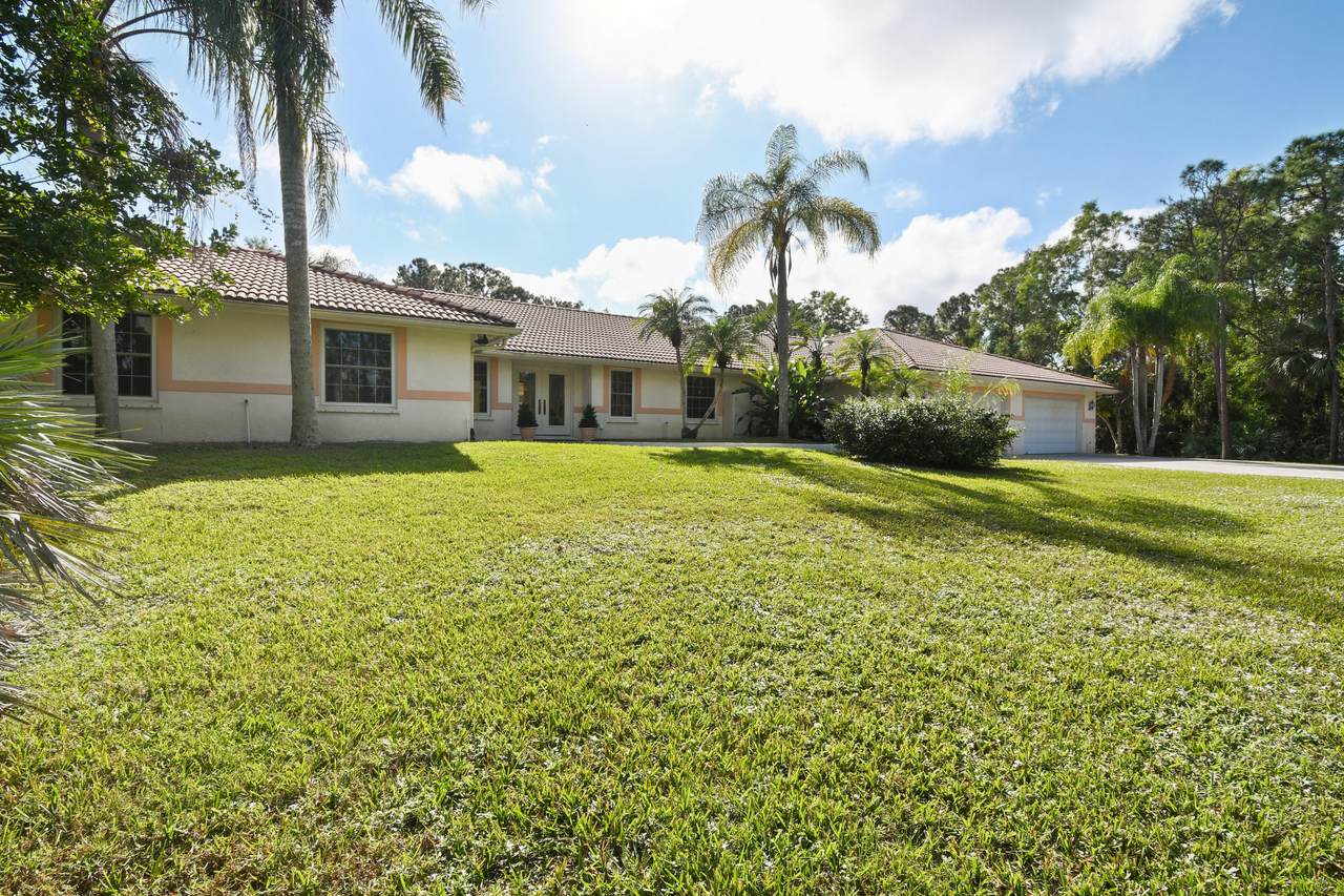 18800 Crosswinds Lane - Photo 1