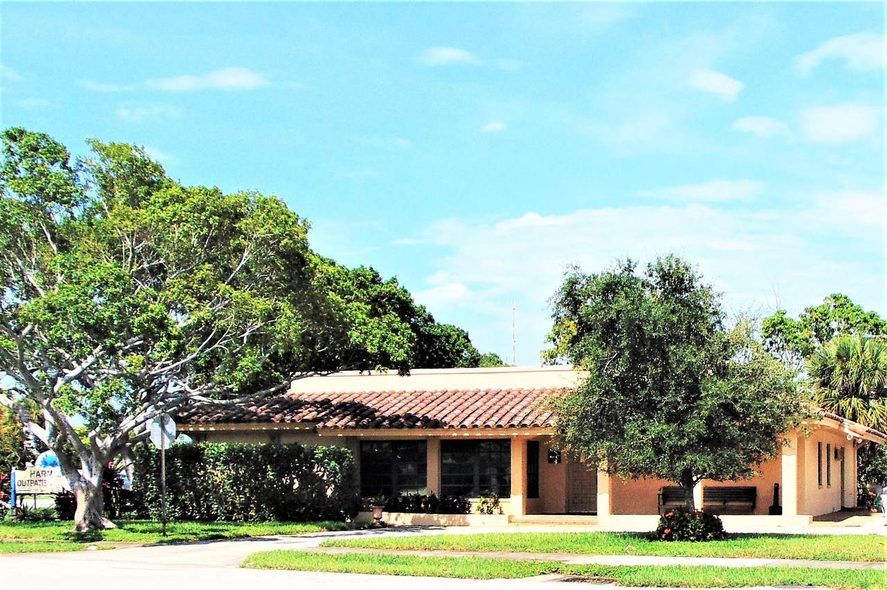 300 George Bush Boulevard - Photo 1