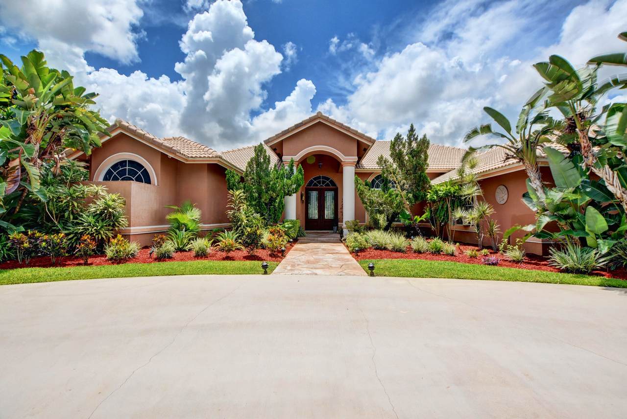 15610 Enstrom Road - Photo 1