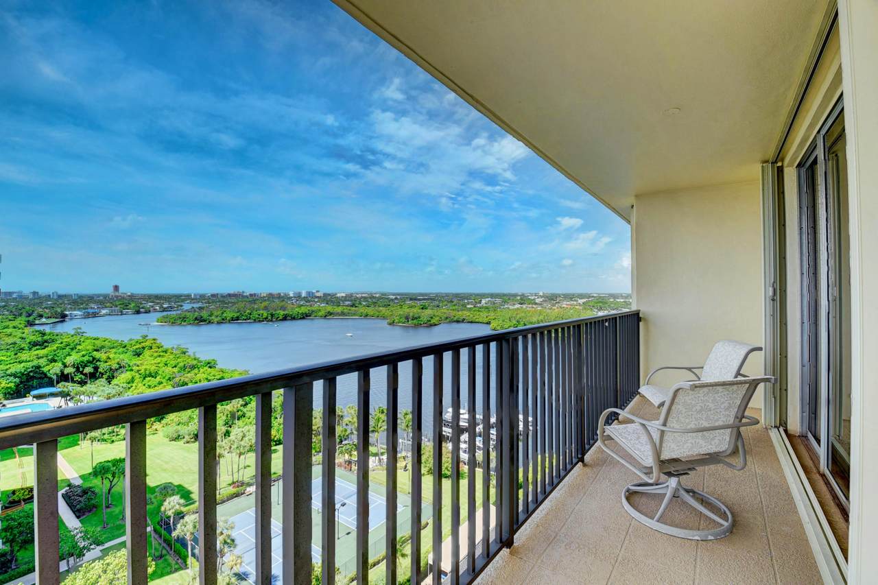 2121 Ocean Boulevard - Photo 1