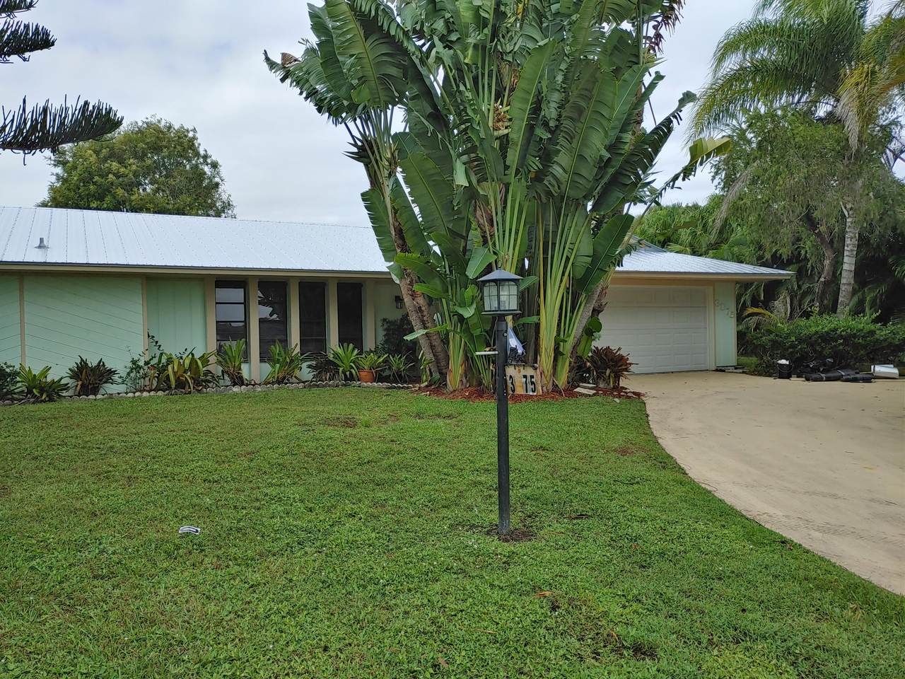 3075 Glasgow Drive - Photo 1