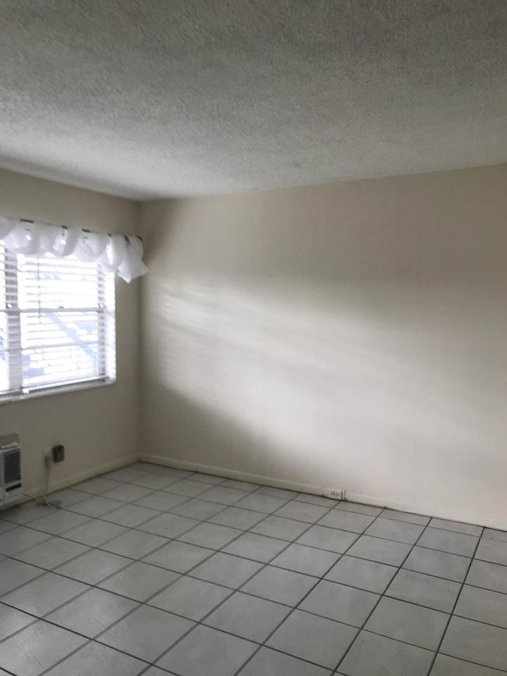 228 Northampton L - Photo 1