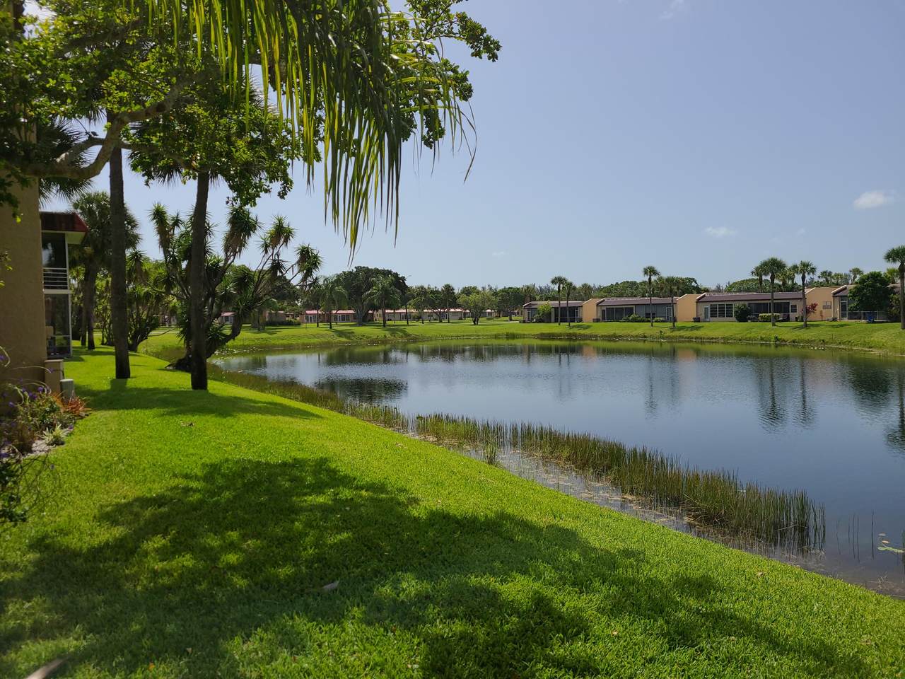 118 Lake Evelyn Drive - Photo 1
