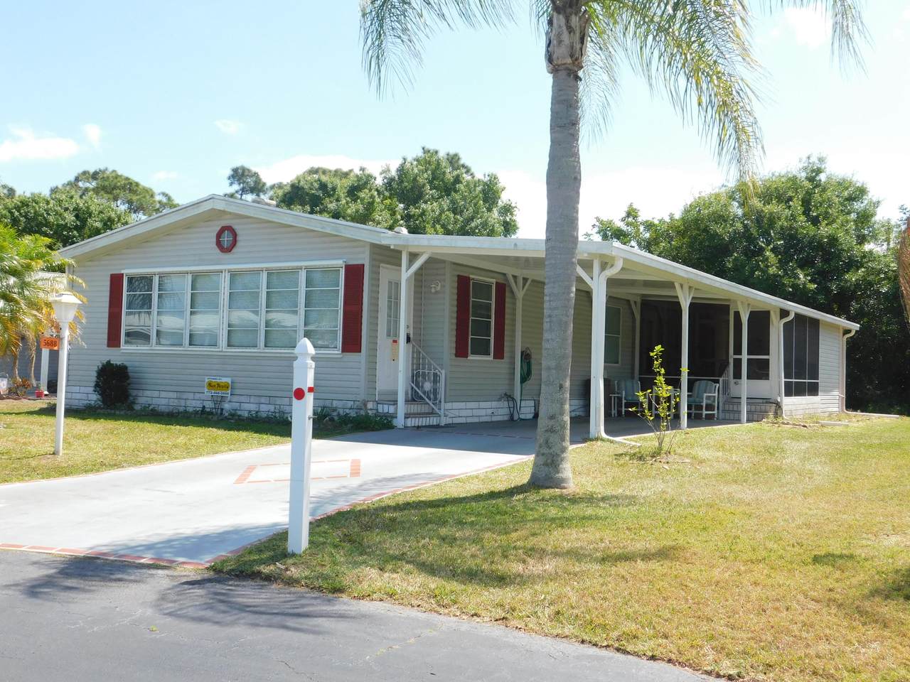 5688 Hemingway Court - Photo 1