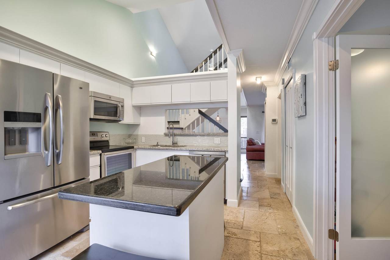 7750 79 Av Avenue - Photo 1