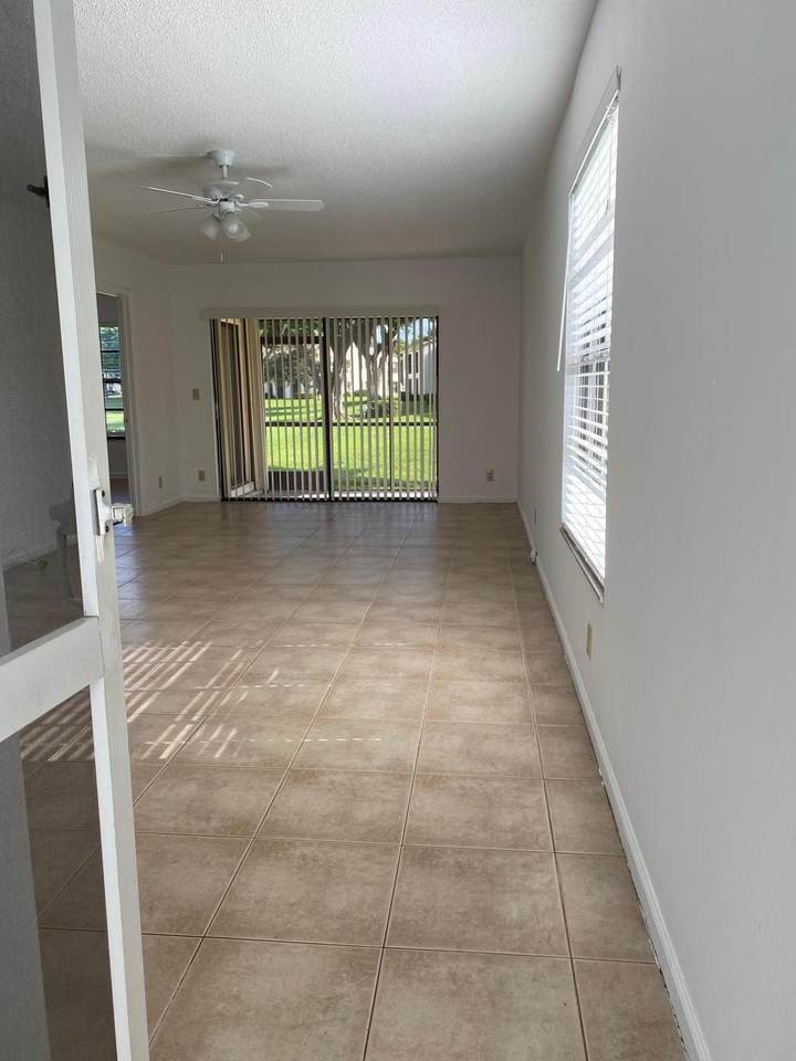 315 Palmwood Place - Photo 1