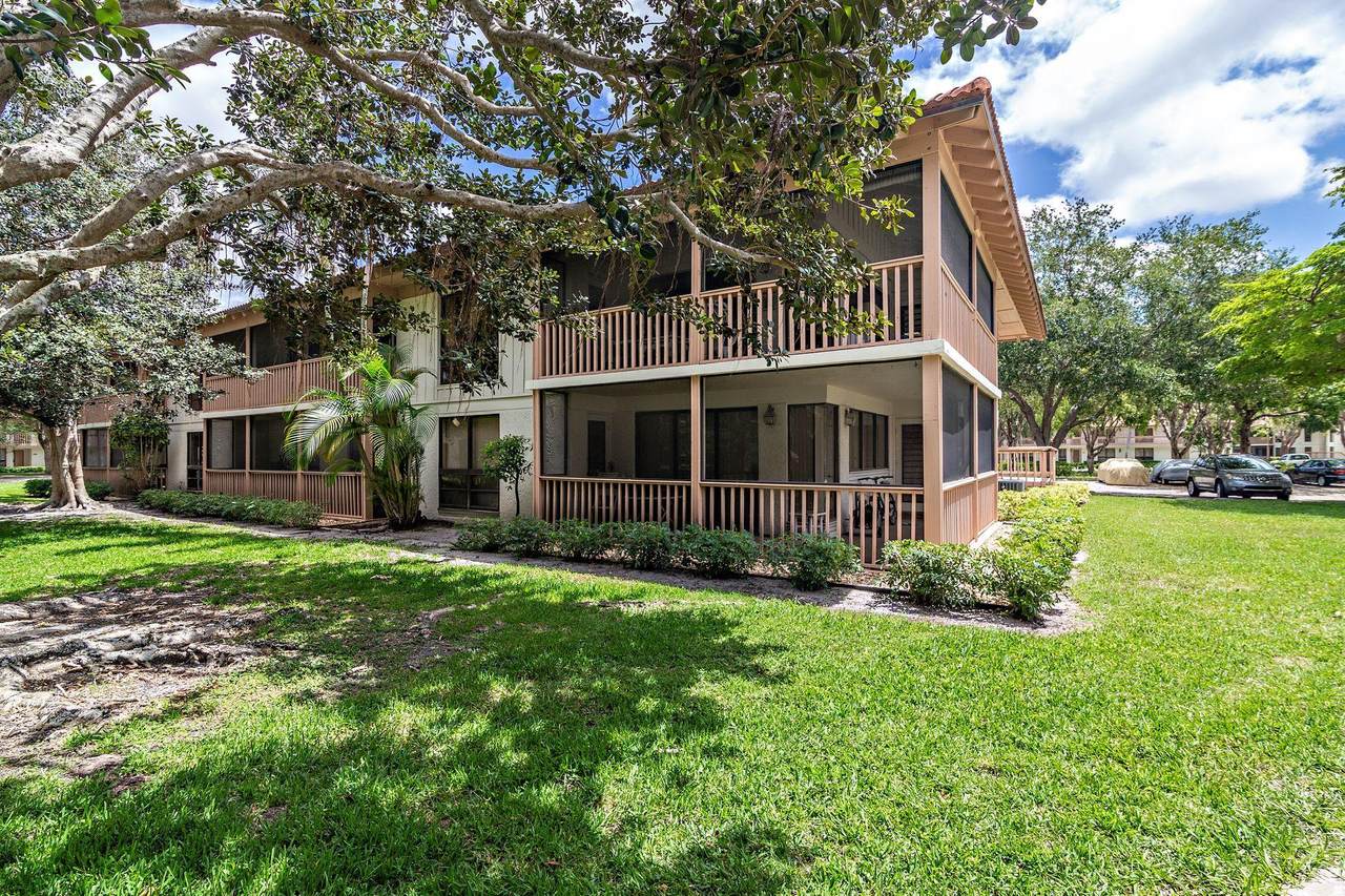 537 Brackenwood Place - Photo 1