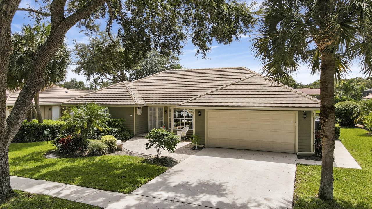 18655 Lake Bend Drive - Photo 1