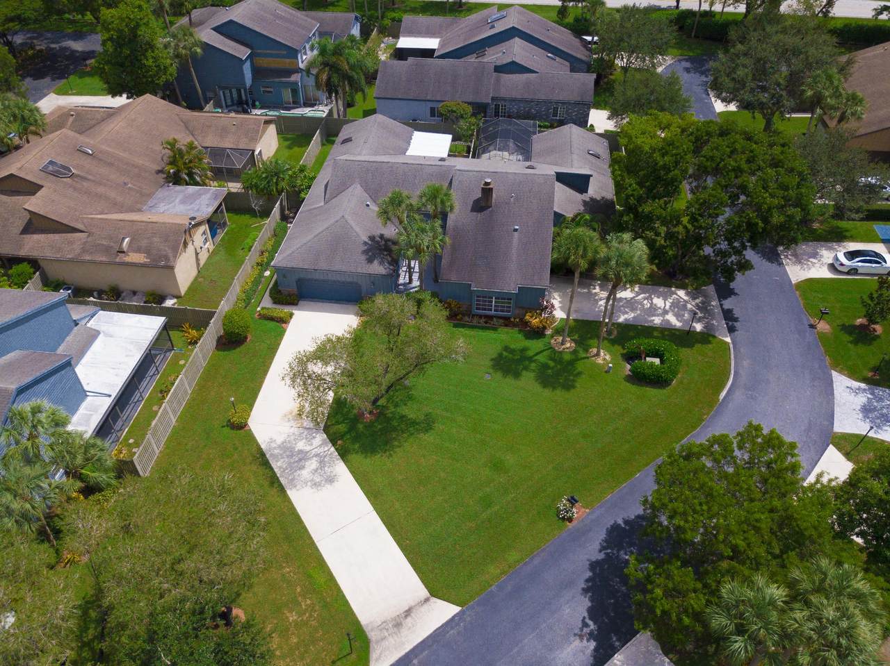 6550 Windsor Drive - Photo 1