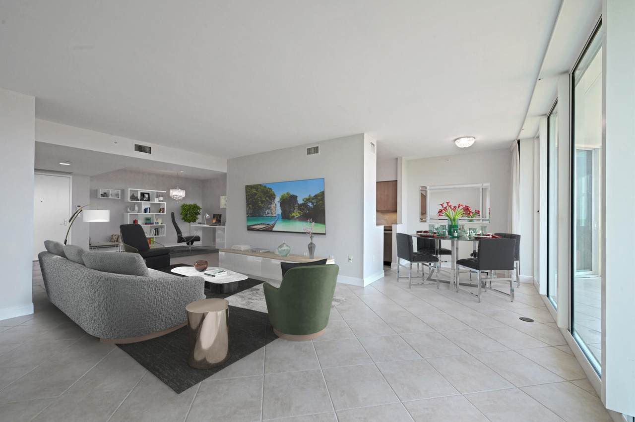 500 Mizner Boulevard - Photo 1