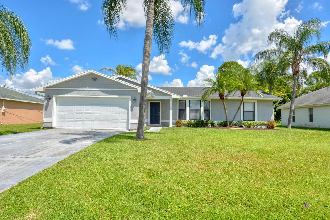 1433 Bargello Avenue - Photo 1