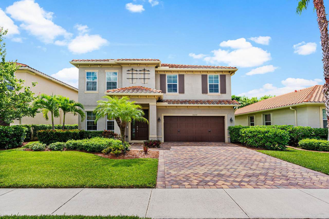 10652 Ivanhoe Lane - Photo 1