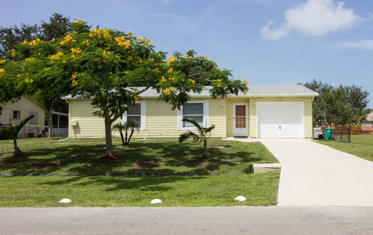 1057 Gastador Avenue - Photo 1