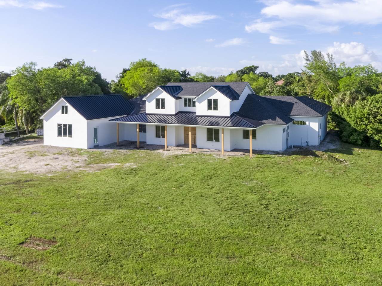 9125 Ranch Road - Photo 1