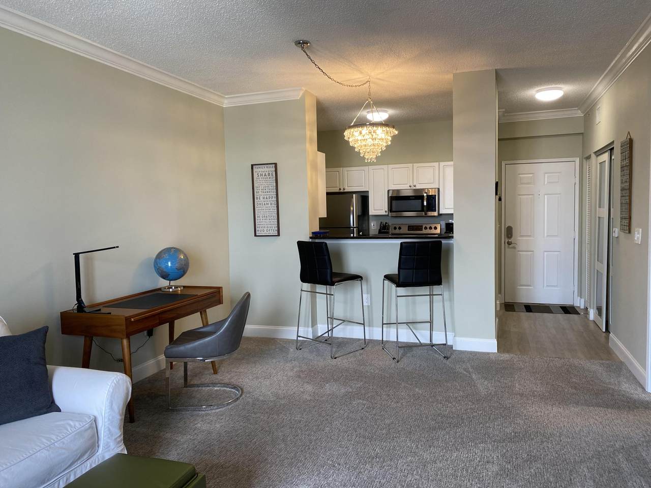651 Okeechobee Boulevard - Photo 1