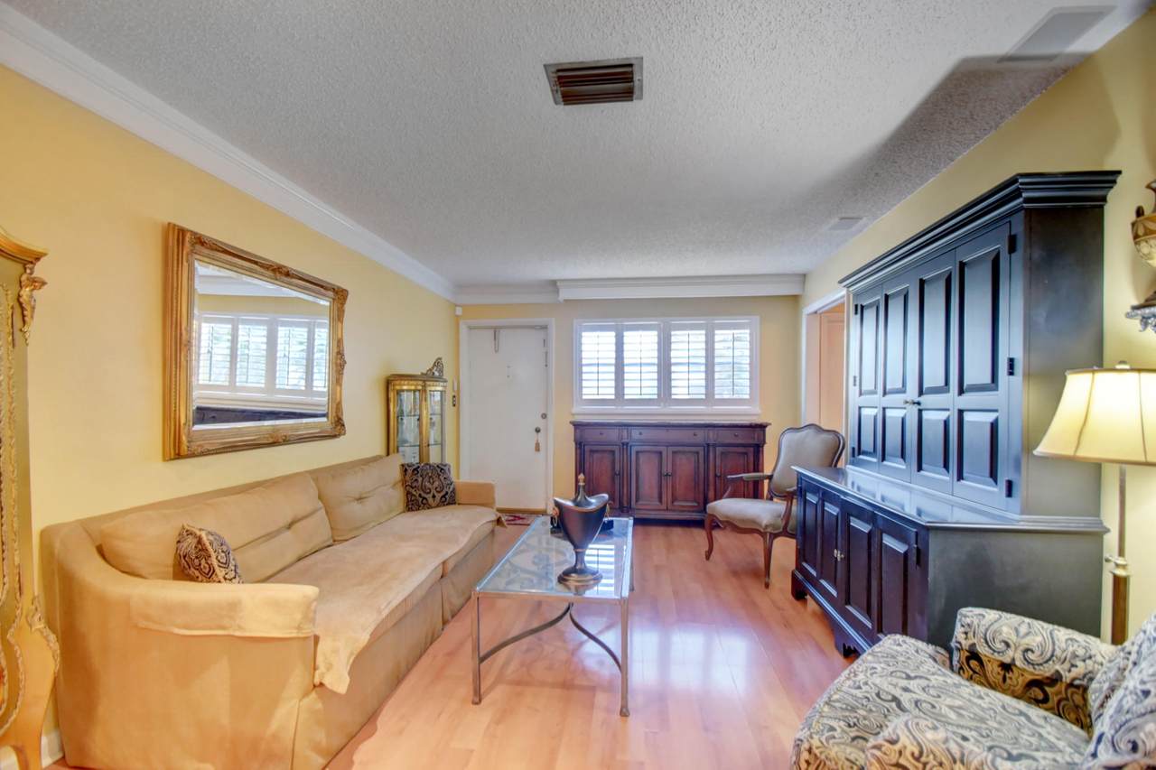 3930 Crystal Lake Drive - Photo 1