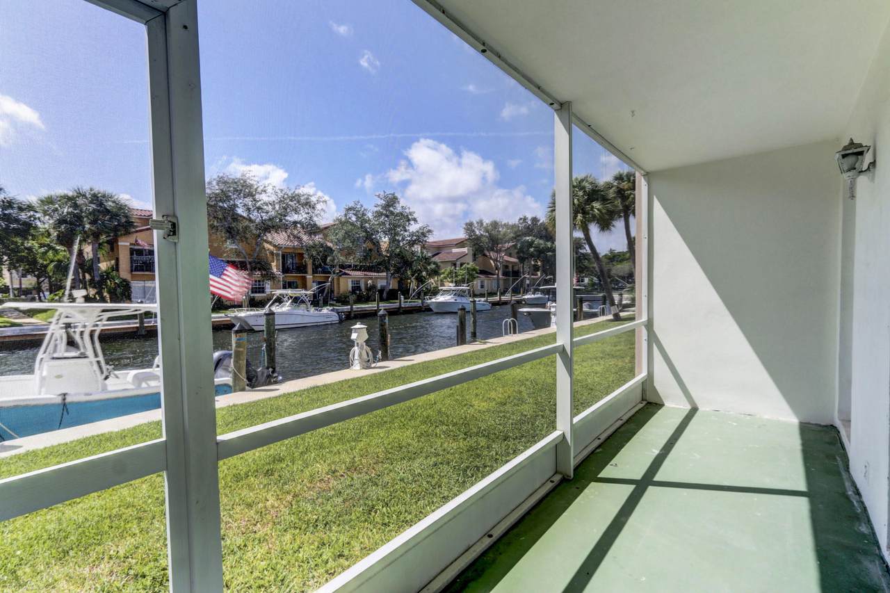 120 Lehane Terrace - Photo 1