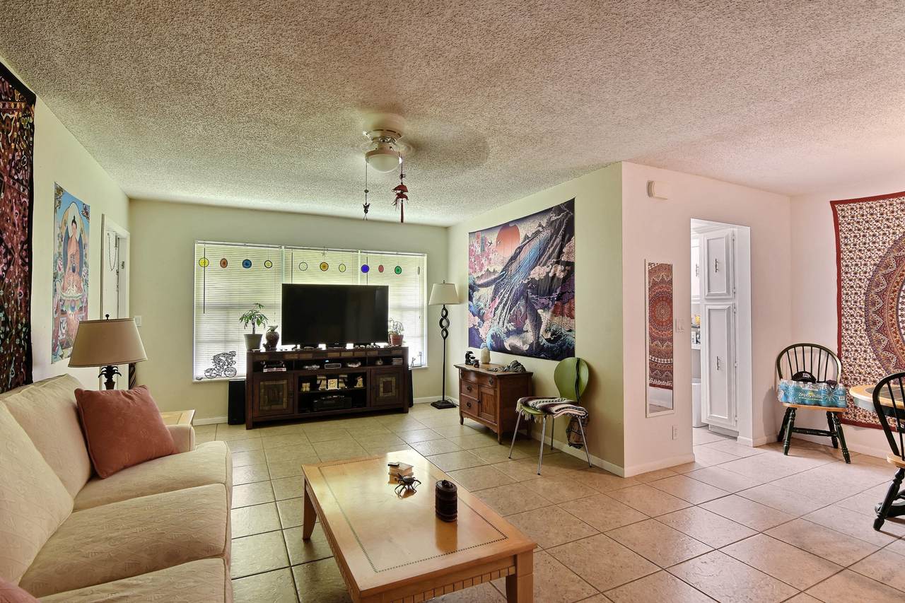 906 Savannas Point Drive - Photo 1
