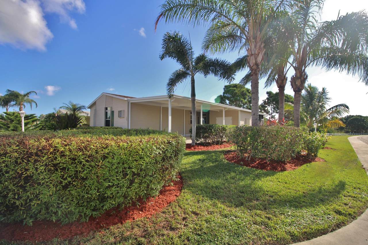 7646 Eastern Bluebird Drive - Photo 1