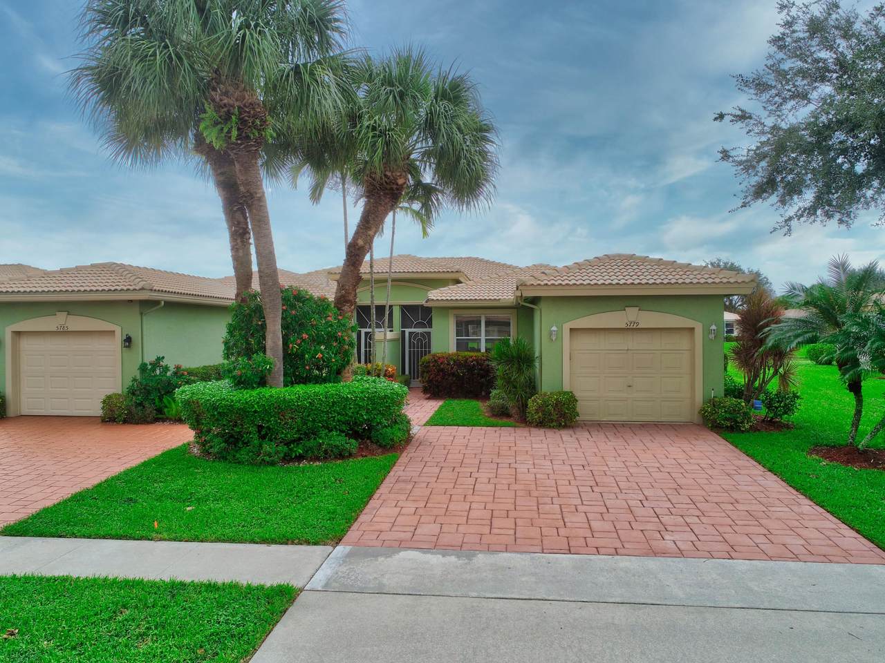 5779 Island Reach Lane - Photo 1