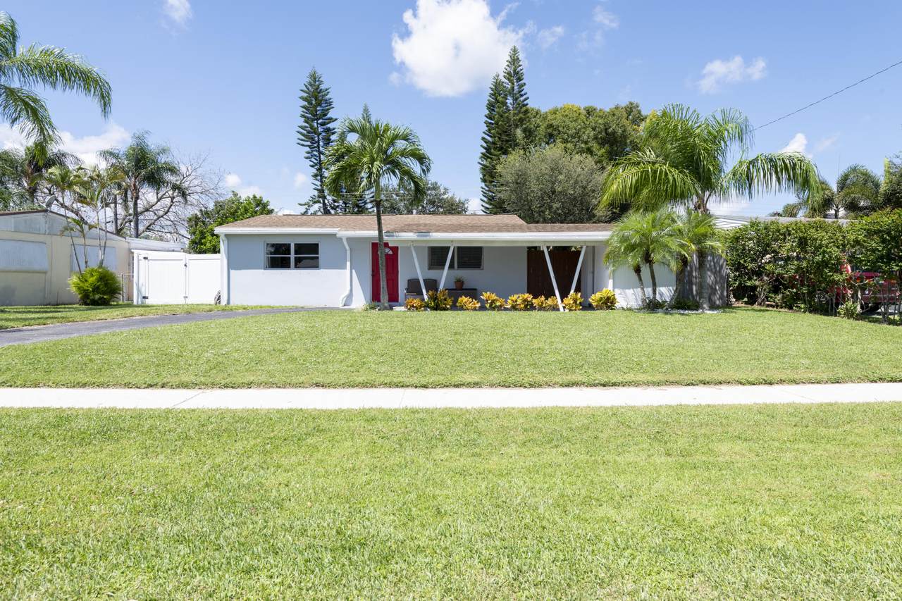 4235 Bellewood Street - Photo 1