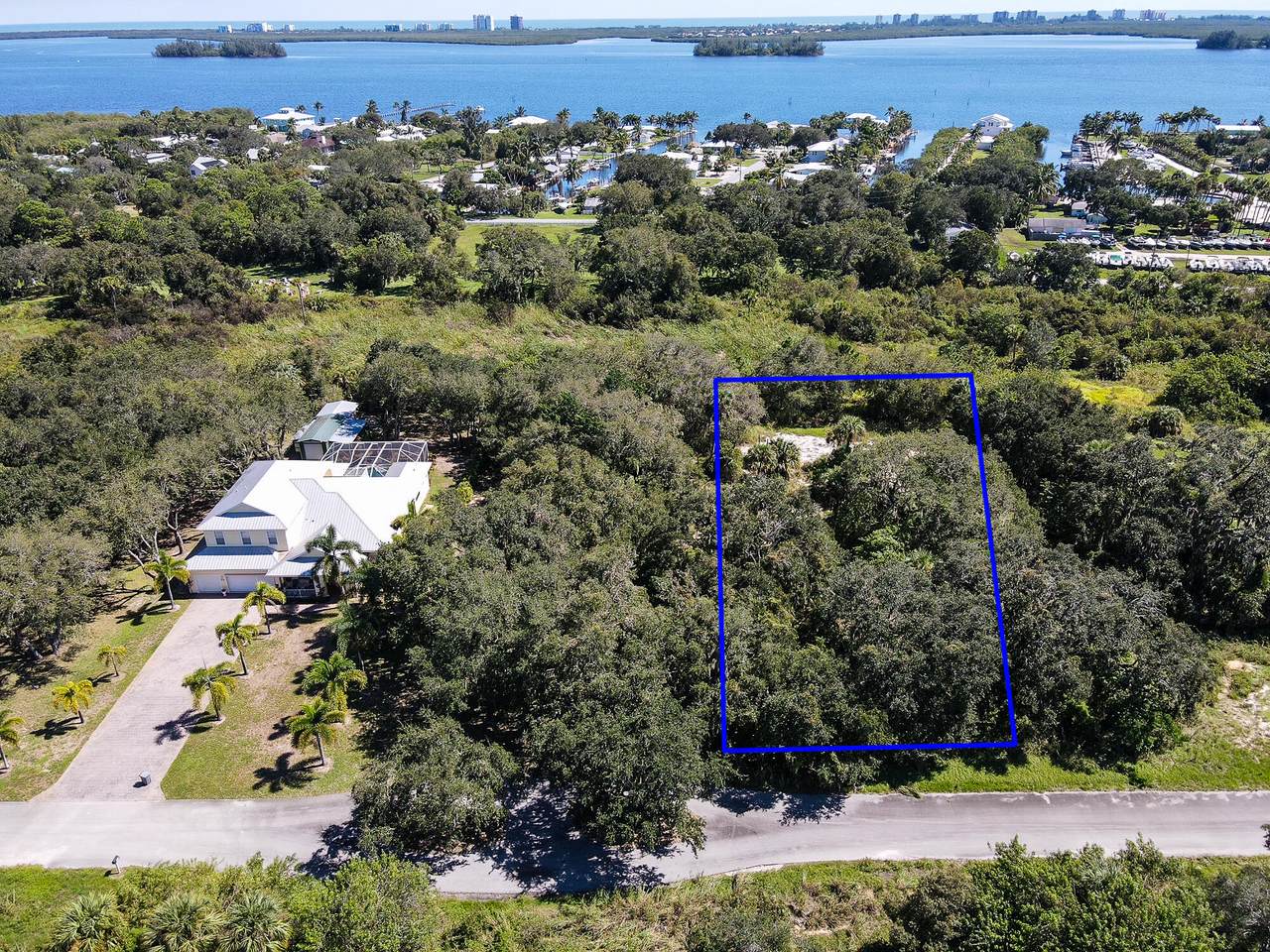 0005 Mariner Oaks Way - Photo 1
