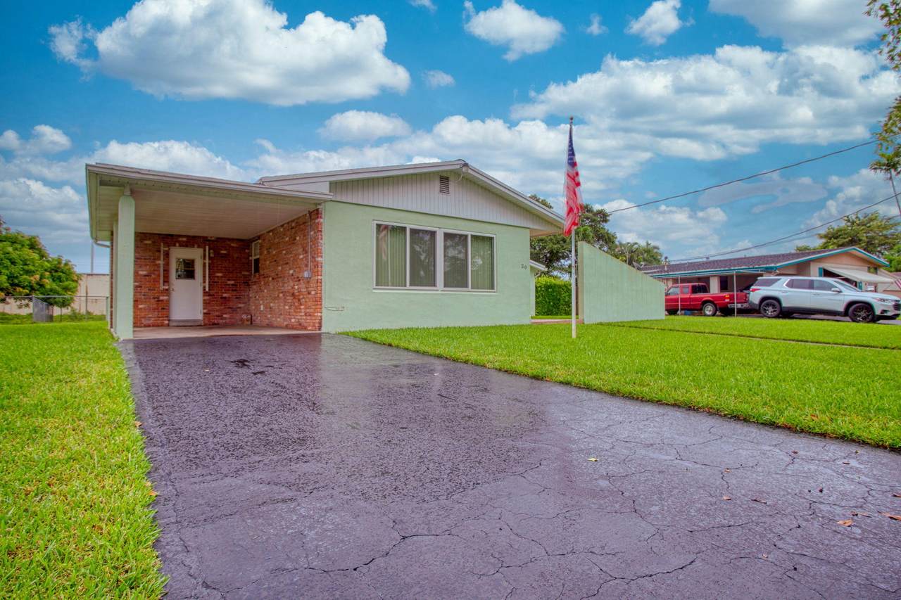 20 Redwood Circle - Photo 1