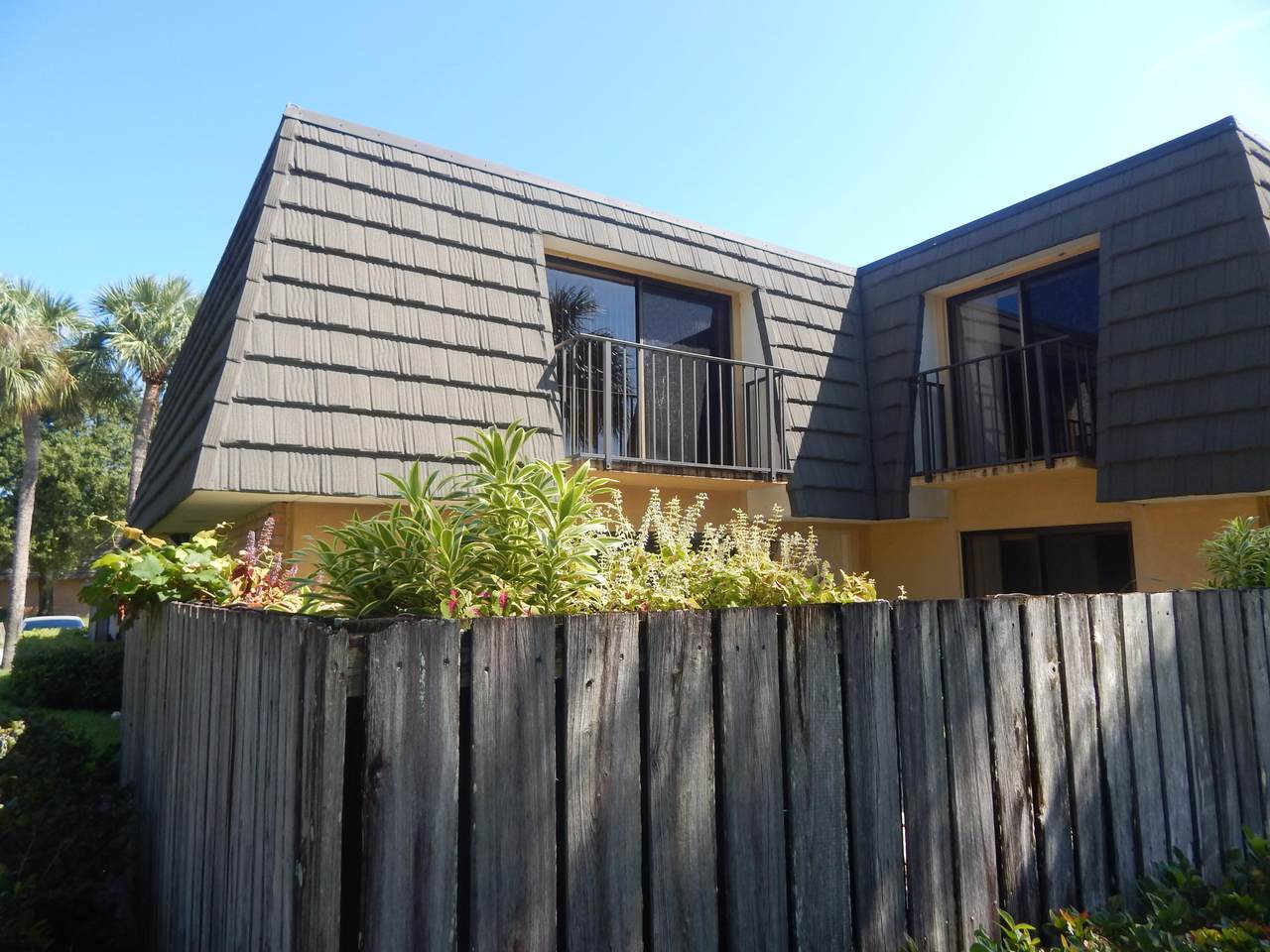 3721 37th Way - Photo 1