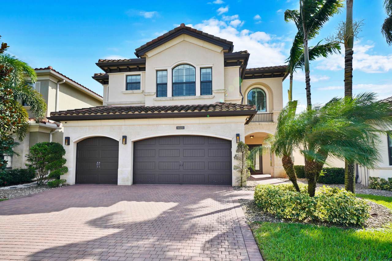 9325 Eden Roc Court - Photo 1