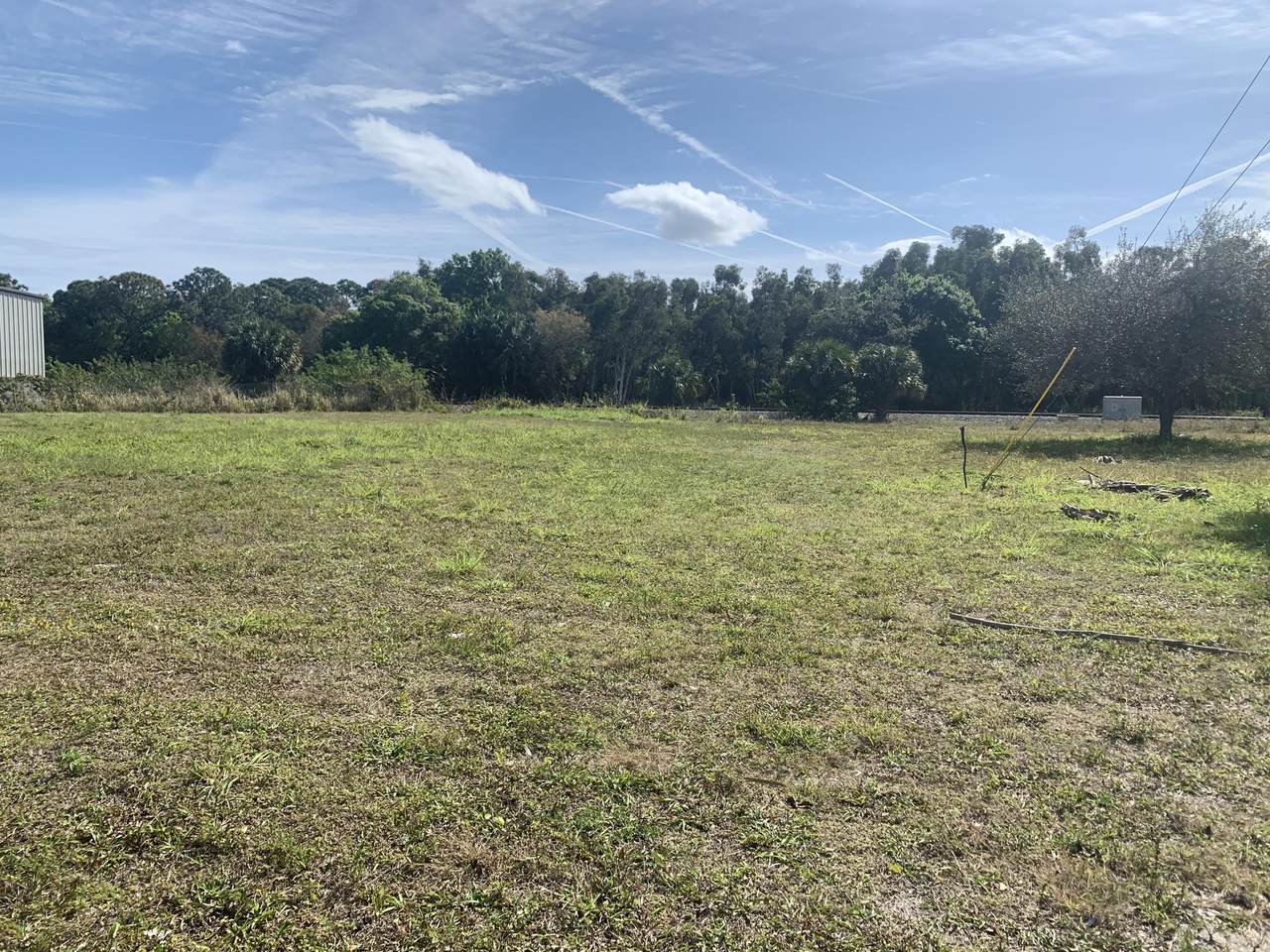 3112 Oleander Avenue - Photo 1