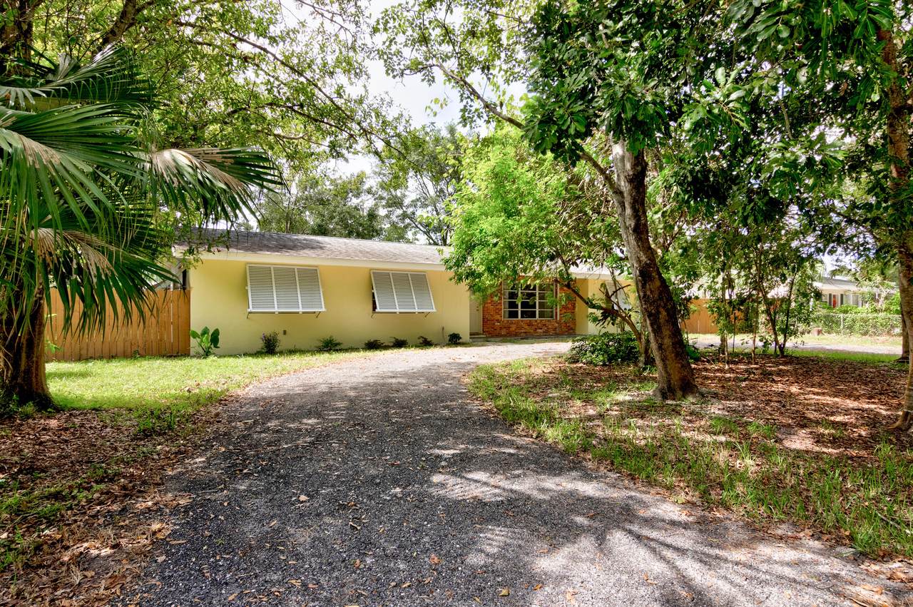2135 30th Avenue - Photo 1