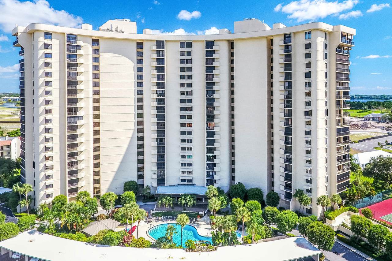 2450 Presidential Way - Photo 1