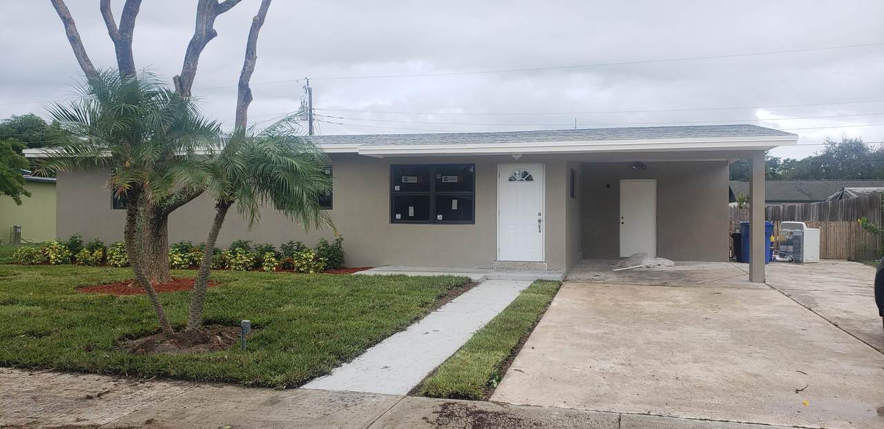 1214 Pine Street - Photo 1