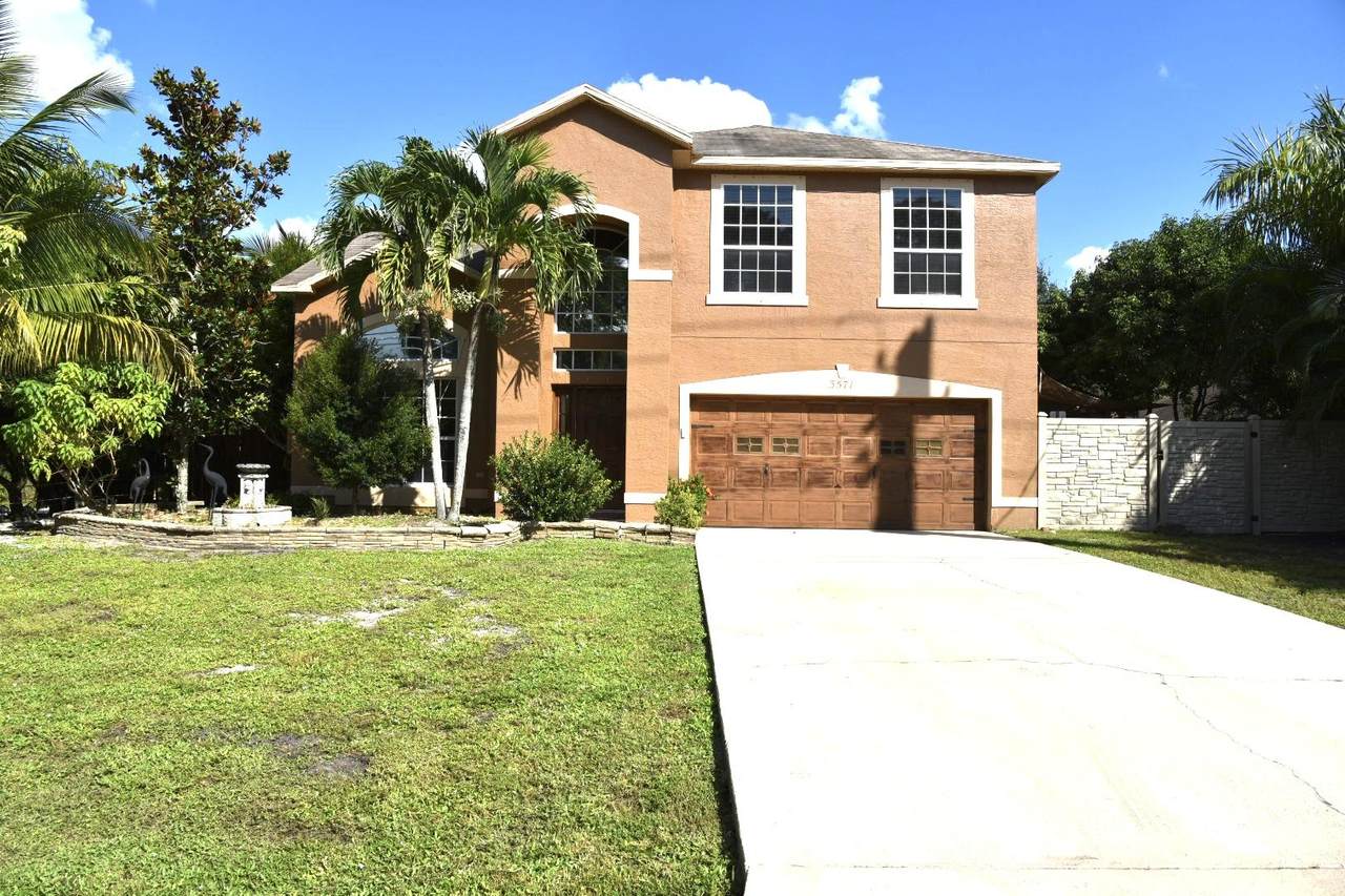 3571 Rosser Boulevard - Photo 1