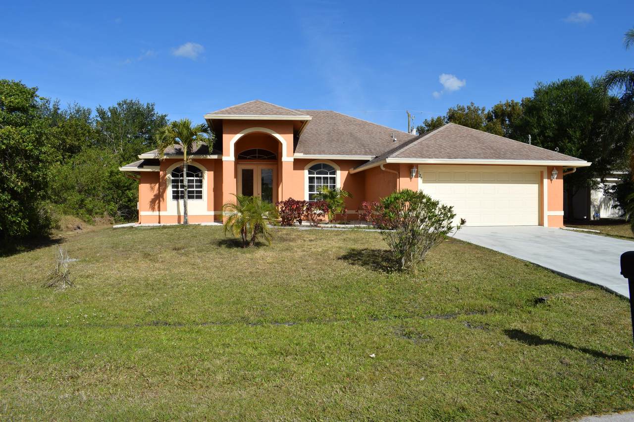 129 Sea Lion Road - Photo 1