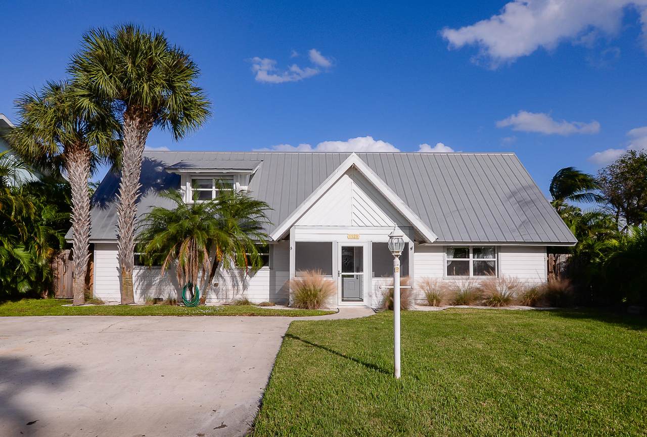 1128 Fernandina Street - Photo 1