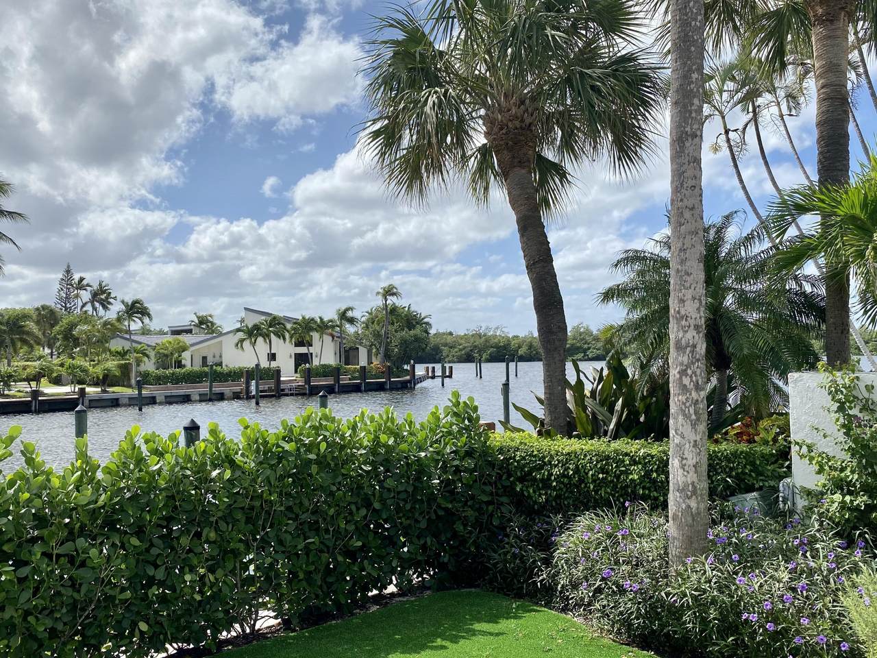 6110 Ocean Boulevard - Photo 1
