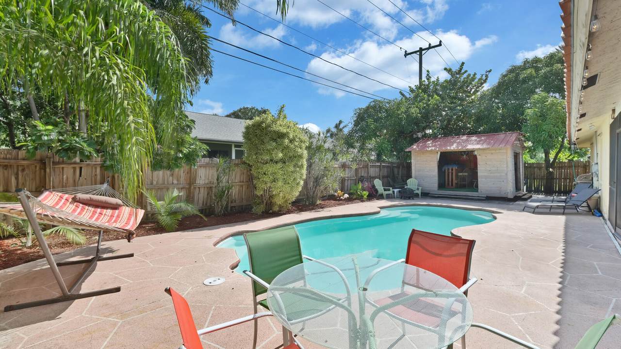 1301 Sea Pines Way - Photo 1