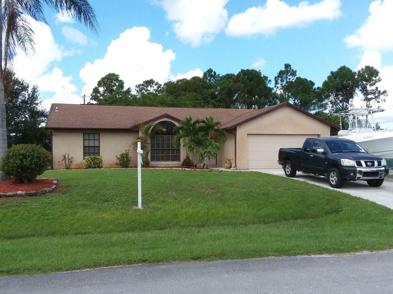 716 Cabot Street - Photo 1