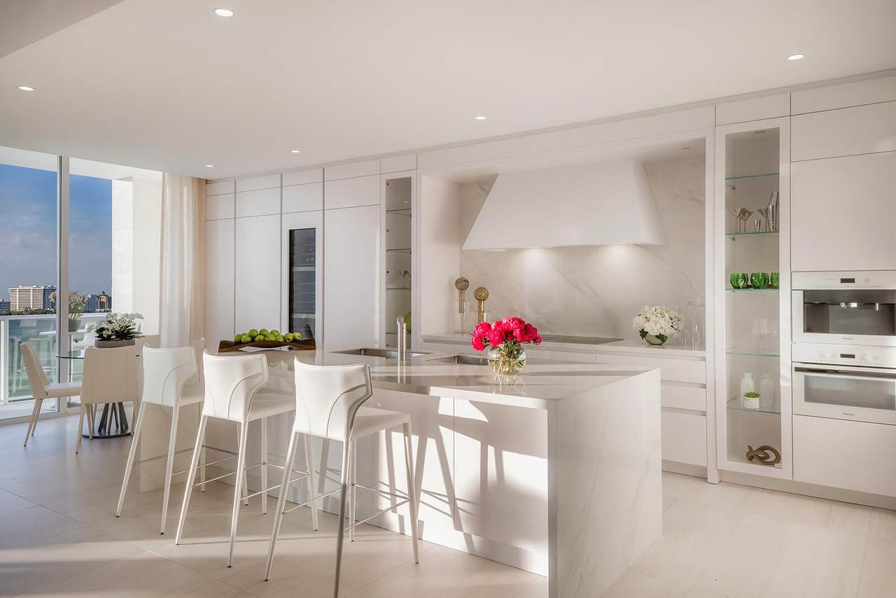200 Mizner Boulevard - Photo 1