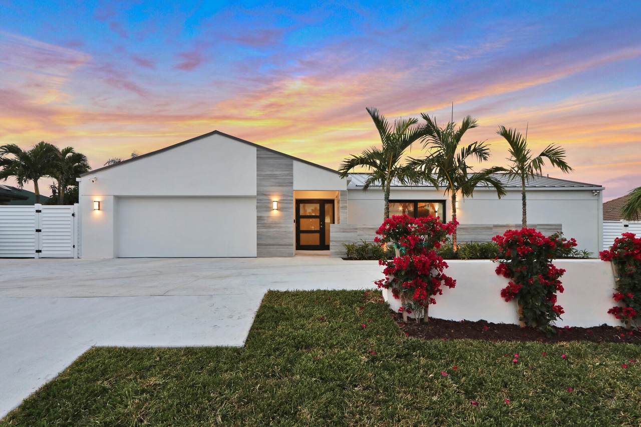 441 Lyra Circle - Photo 1