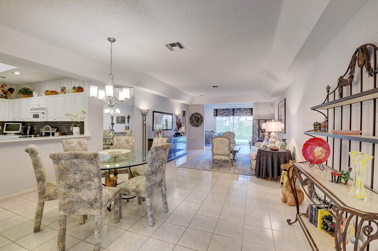 9881 Summerbrook Terrace - Photo 1