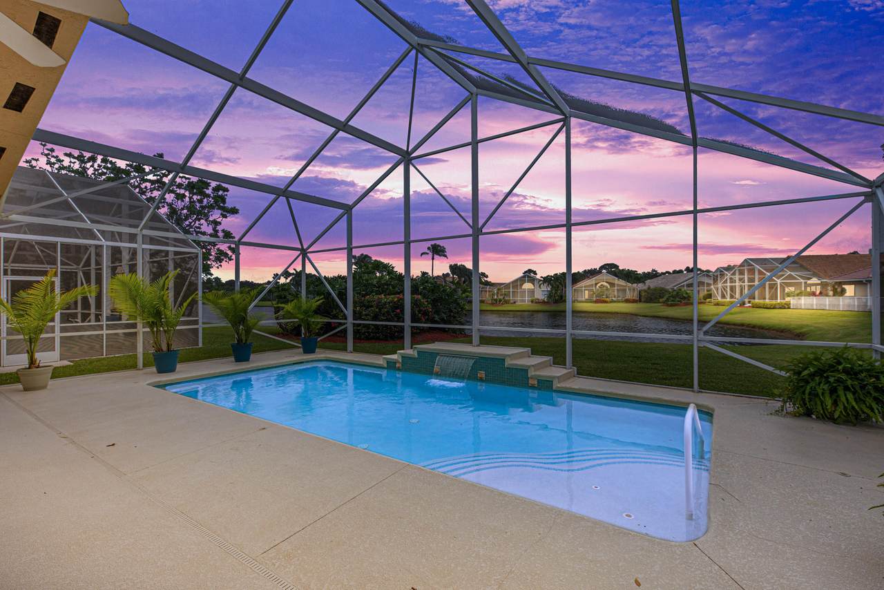 1624 Ballantrae Boulevard - Photo 1