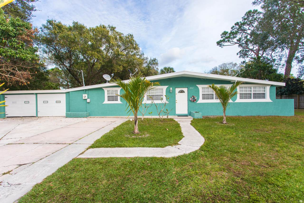 2512 15th Street - Photo 1