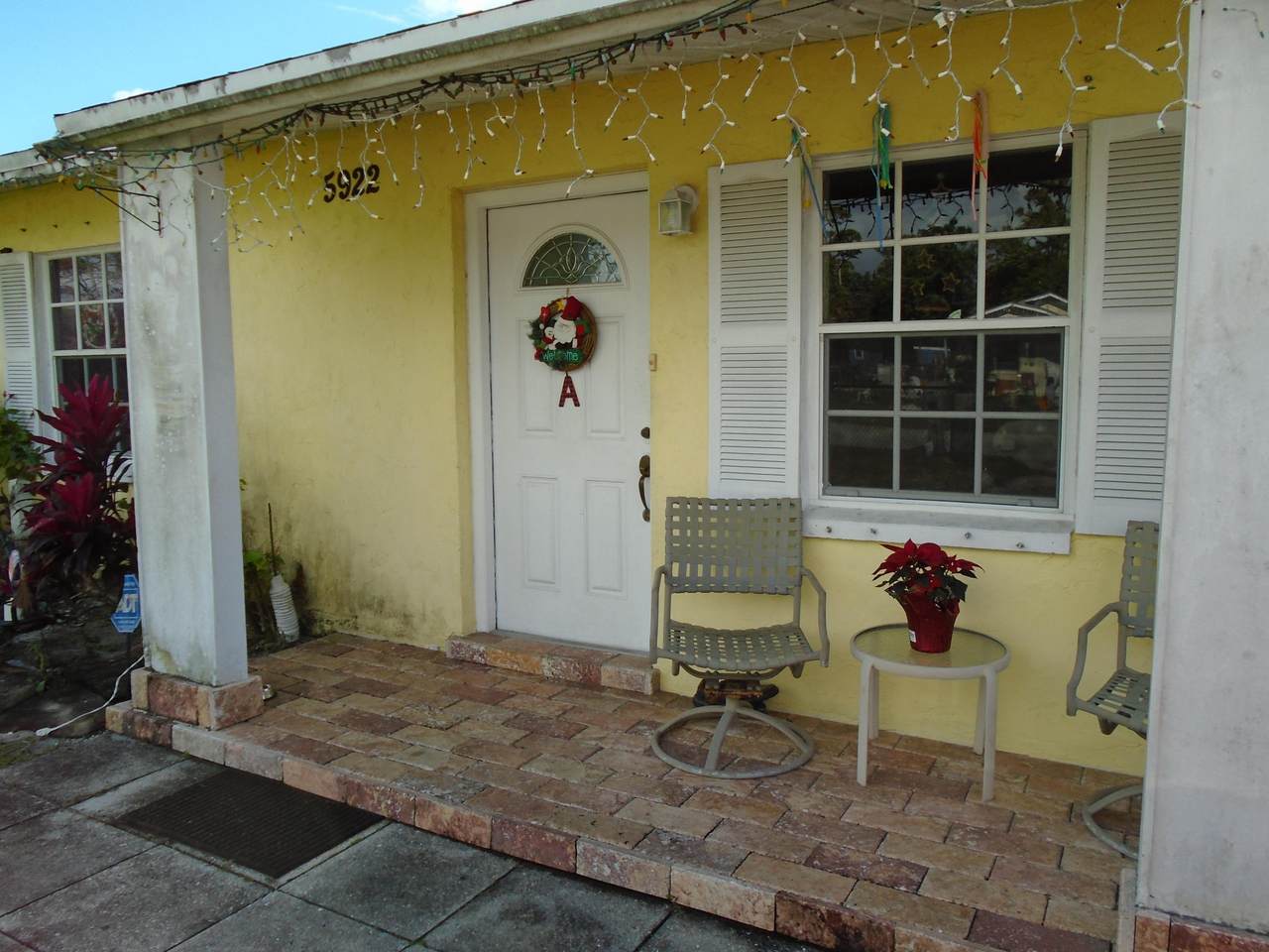 5922 Mango Road - Photo 1