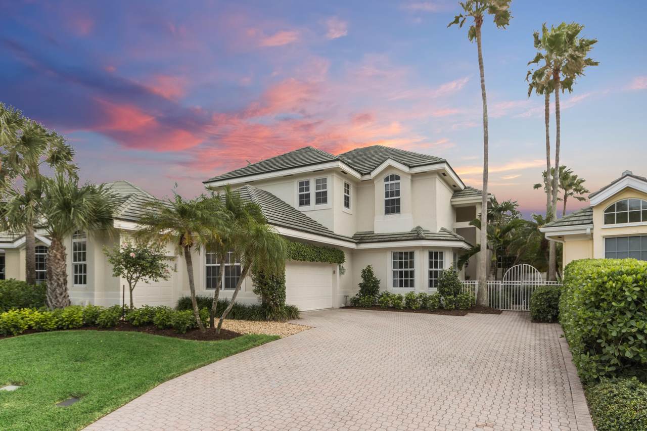 2890 Dune Drive - Photo 1