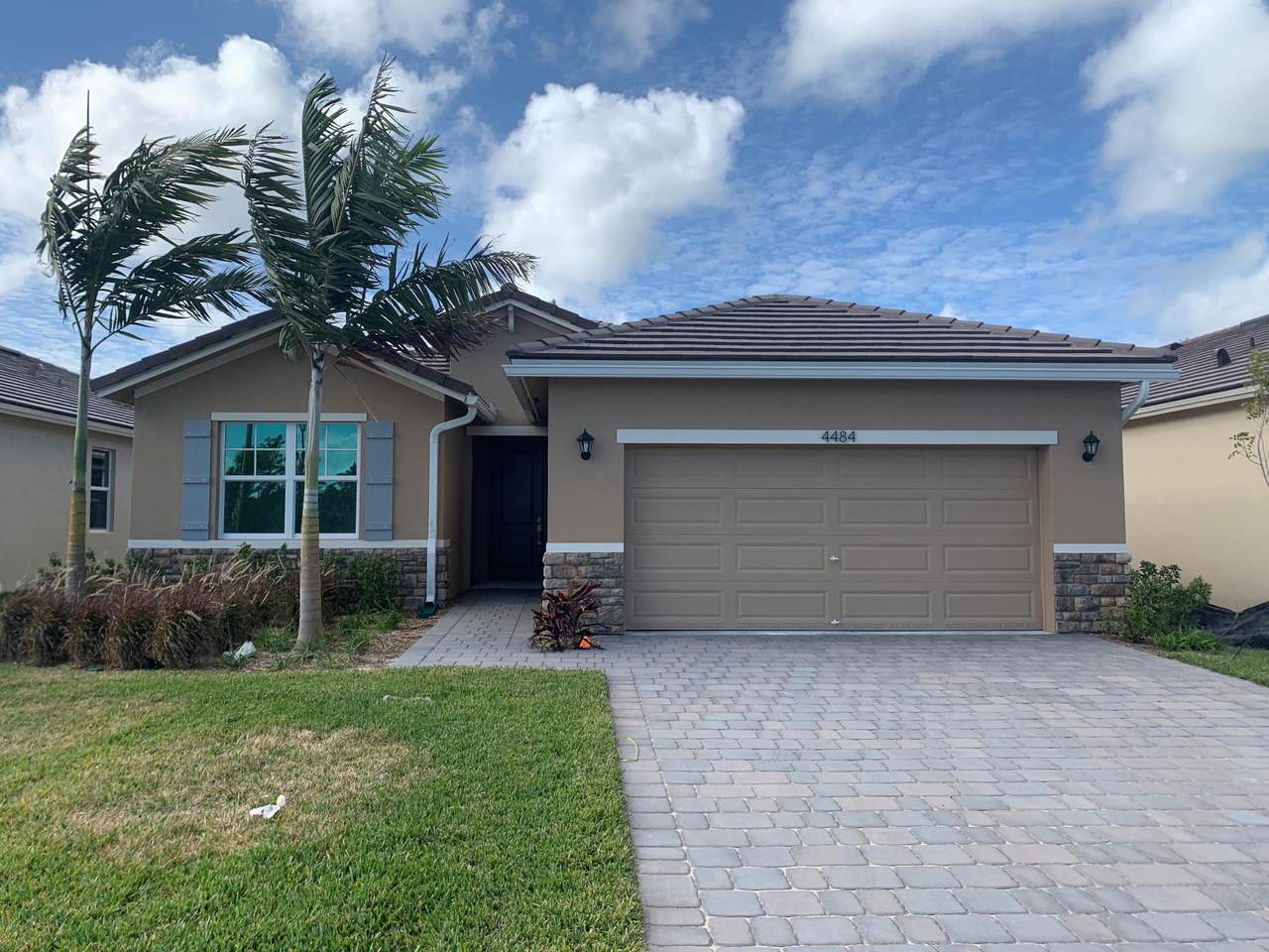 4484 King Court - Photo 1