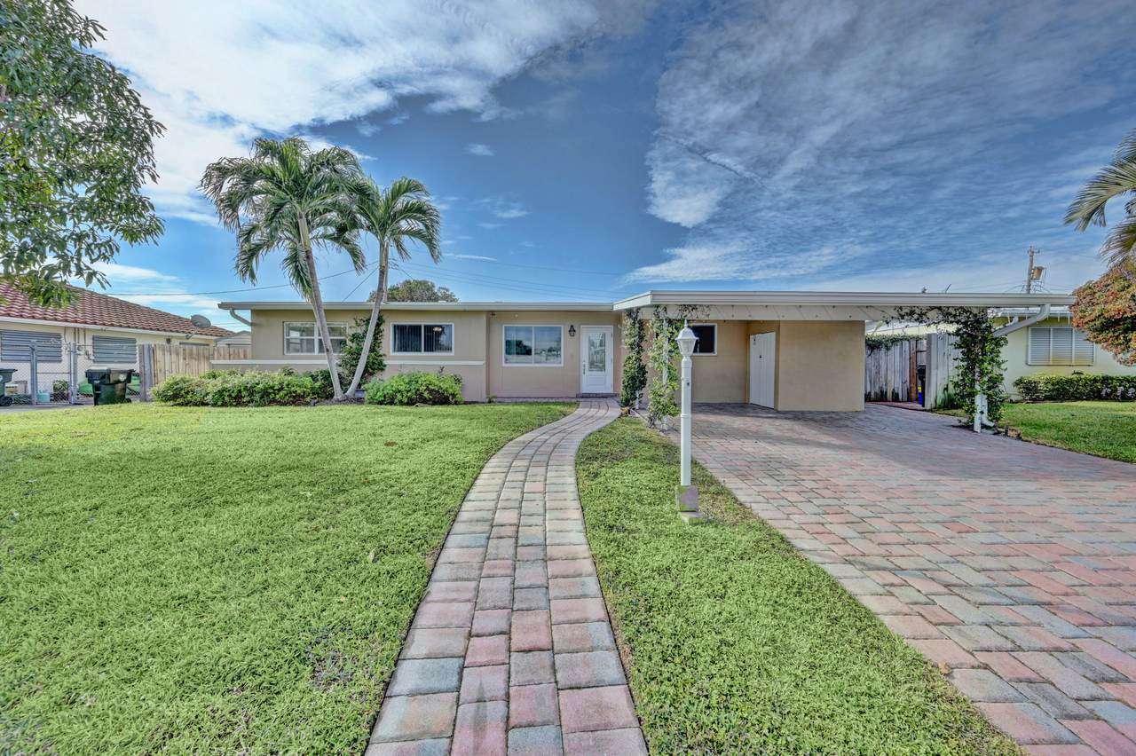 1445 Cindy Drive - Photo 1